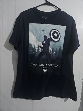 Marvel Captain America Silhouette Graphic Tee - Navy